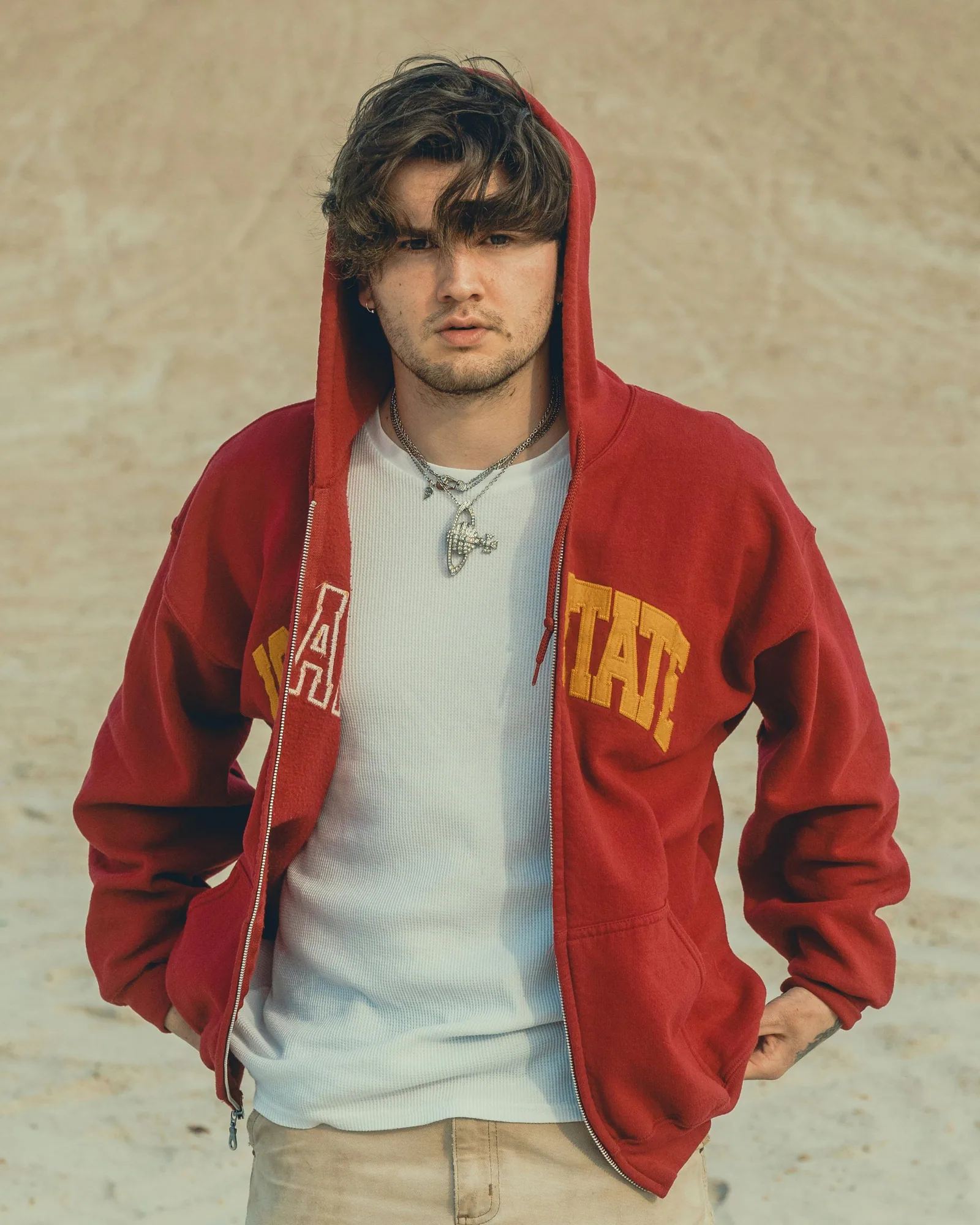 Лук 02 — BLOOD Zip, RAW Denim